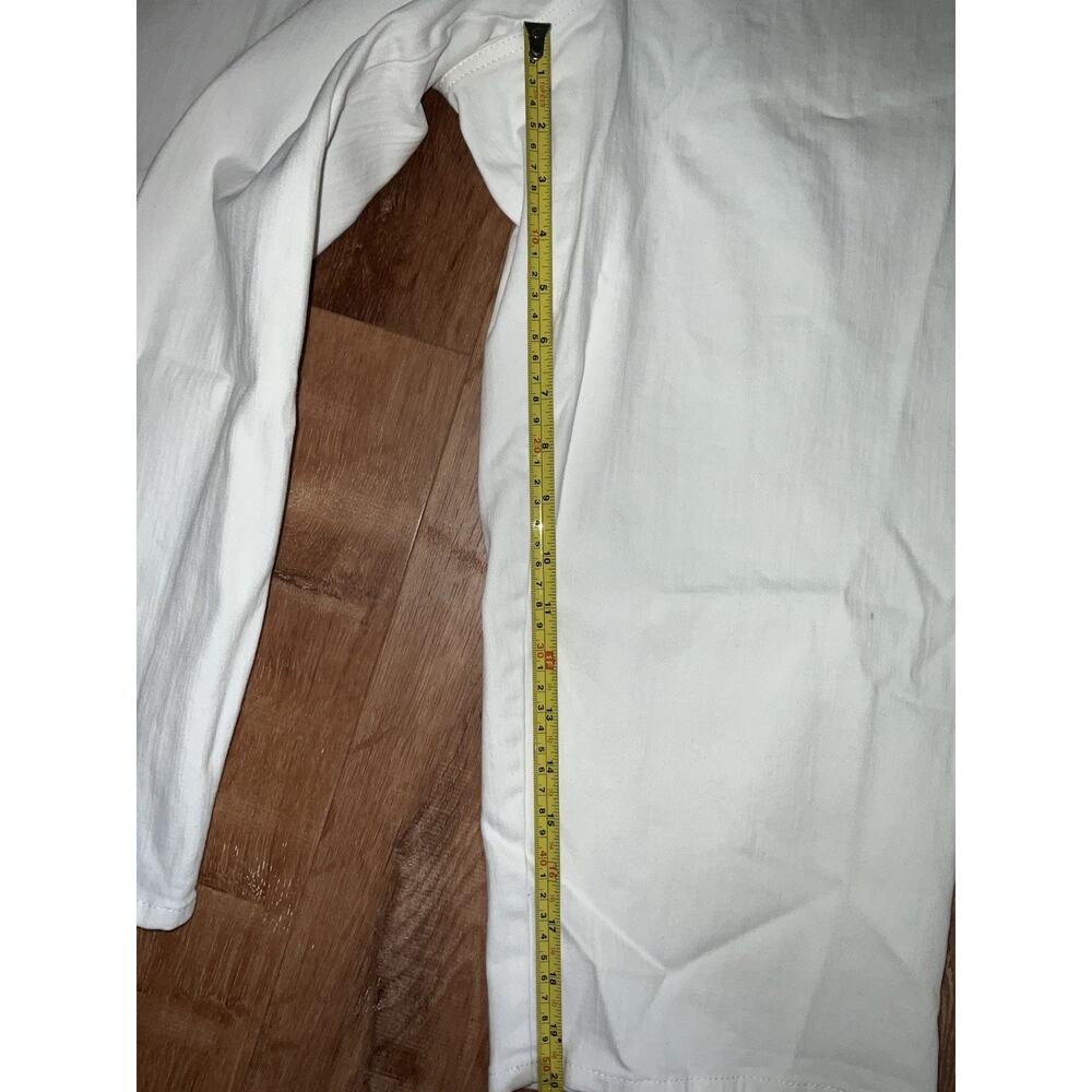 Gloria Vanderbilt Women's White Slimming Classic Rise Capri Jean Sz 16 - Picture 5 of 10